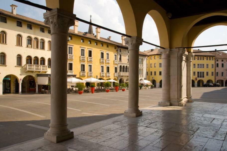 Loft "Residenza Dei Tolomei" - Sacile Bagian luar foto